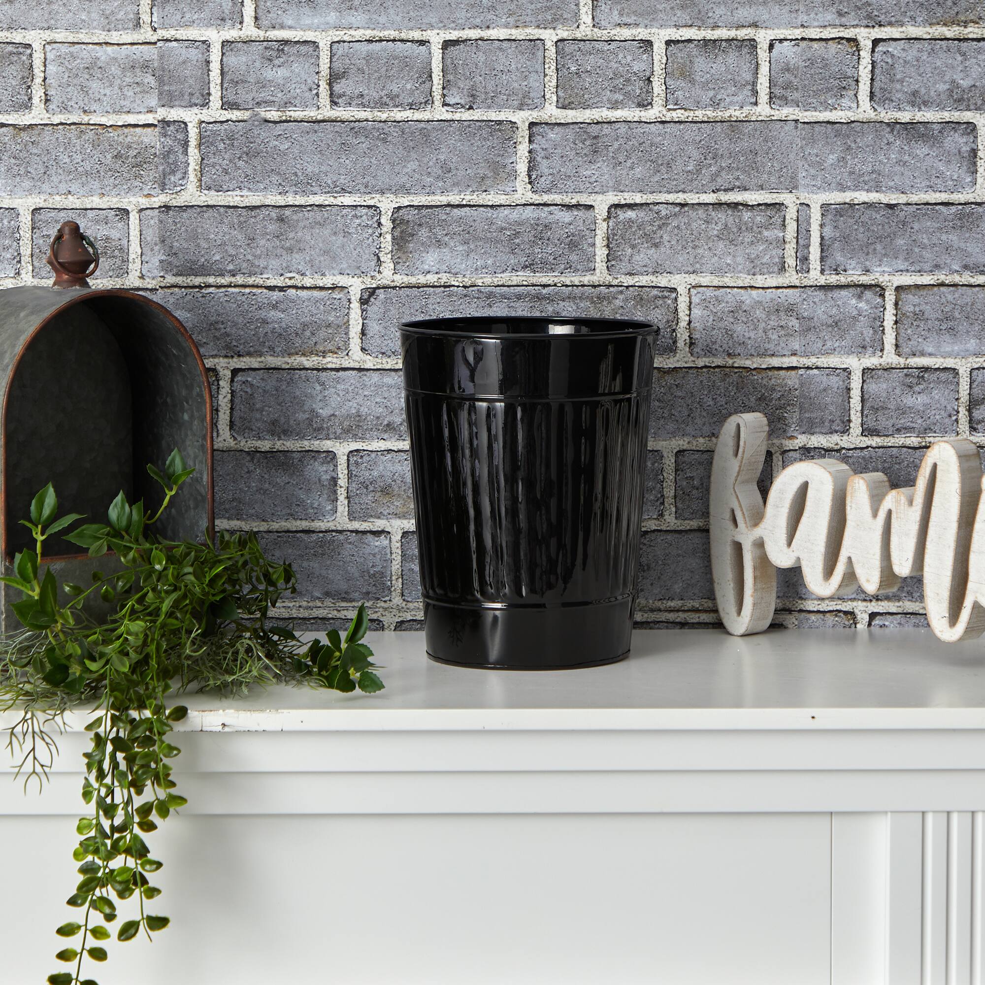 10" Black Farmhouse Country Pail Planter